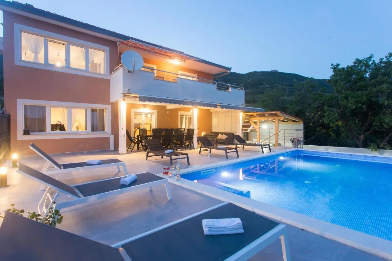 Villa Ivano With Sea&Mountain View Kastel Stari
