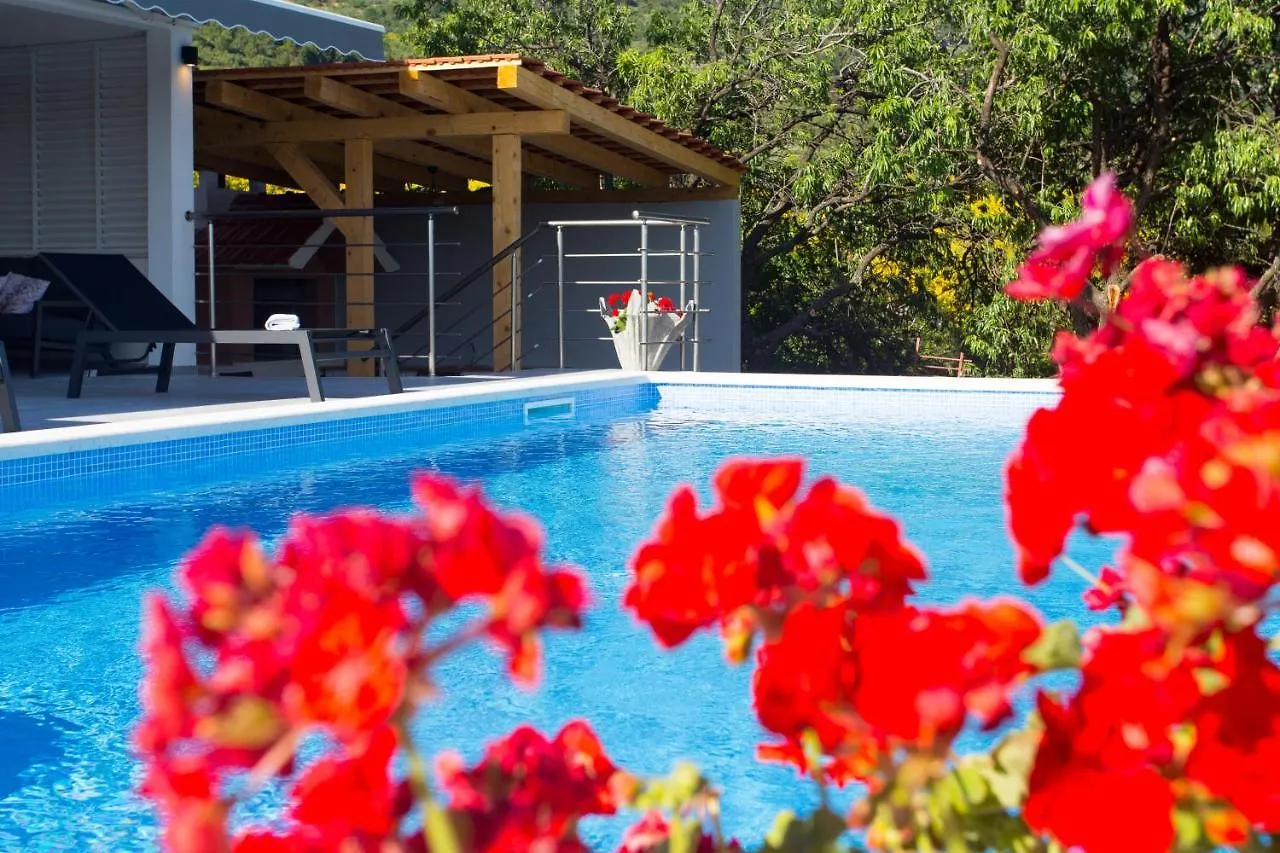 Villa Ivano With Sea&Mountain View Kastel Stari