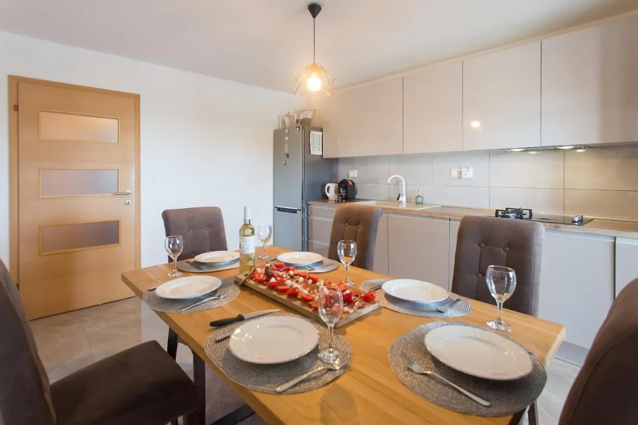 Villa Ivano With Sea&Mountain View Kastel Stari